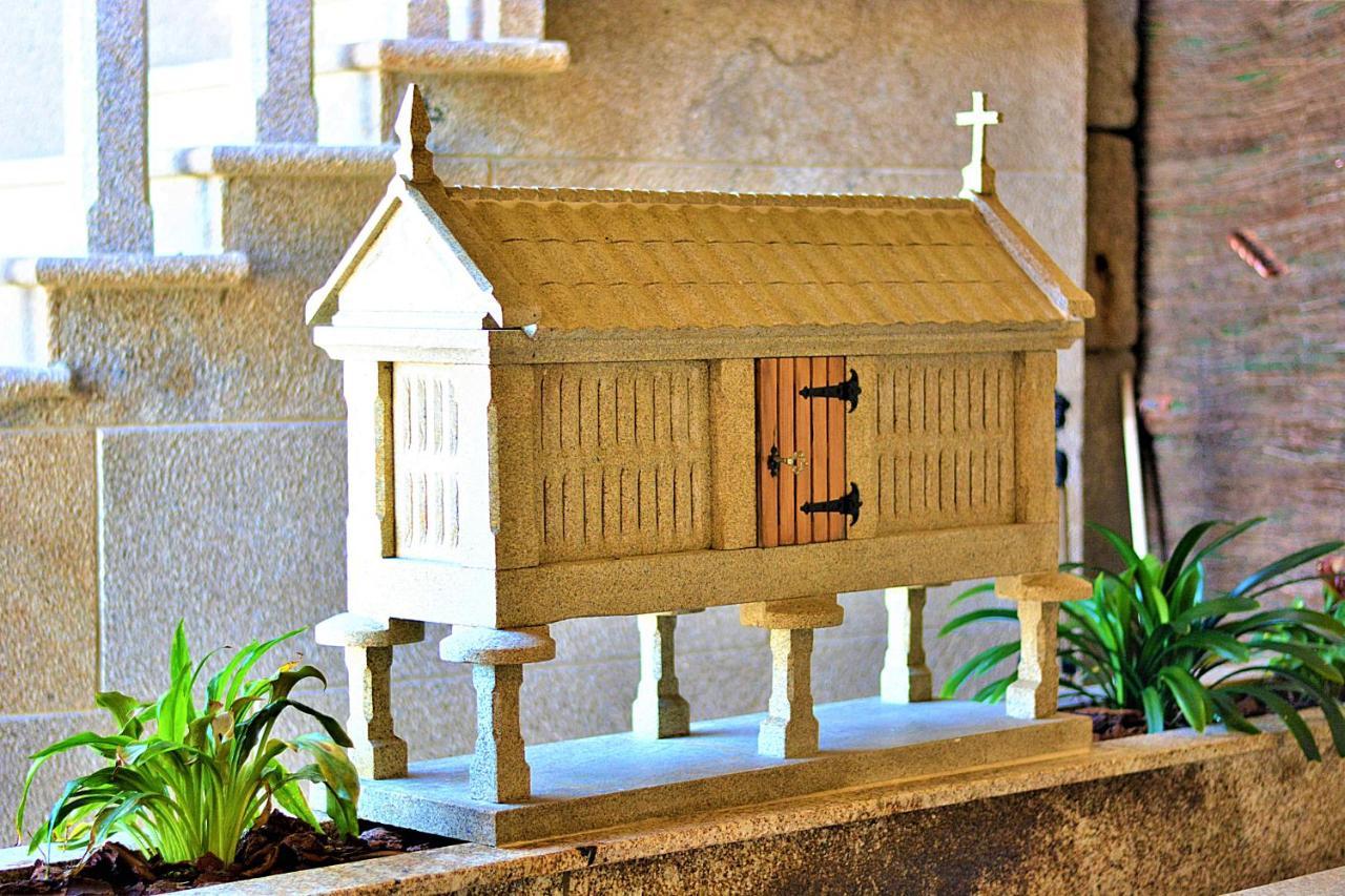 Galihost - A Casa Das Barreiras Meis Kültér fotó
